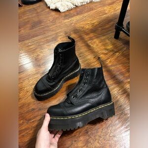 Doc martens Sinclair platform boots
